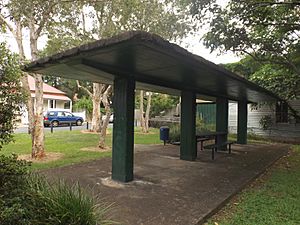 Woolloongabba Air Raid Shelter 2.jpg