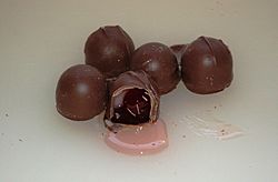 Cherry cordial (candy).JPG