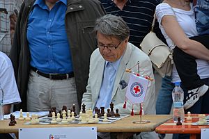 Cvjetni trg simul 20160601 DSC 5214