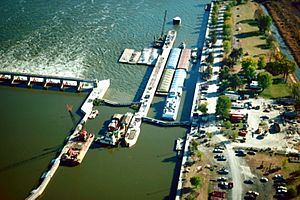 Mississippi River Lock and Dam number 20