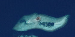 Stephens Island, Torres Strait (Landsat).png