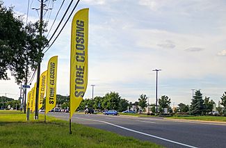 Store Closing Flags