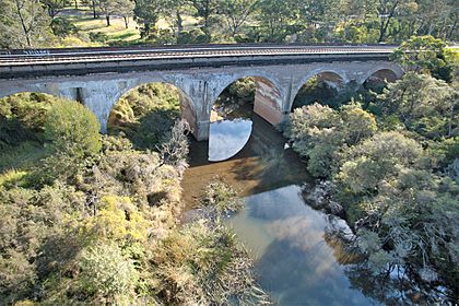 Tahmoor Rail Bridge.jpg