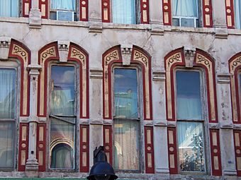 Youngerman Block window details.JPG