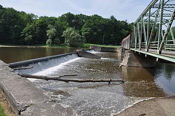 Harpersfield Covered Bridge (2015).jpg