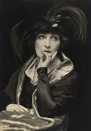 Lady hazel lavery01.jpg