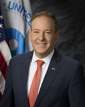 Lee-Zeldin-EPA-Official-Portrait.jpg