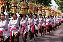 Odalan procession