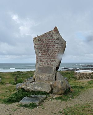 Plozévet-Menhir des Droits de l'Homme(3)