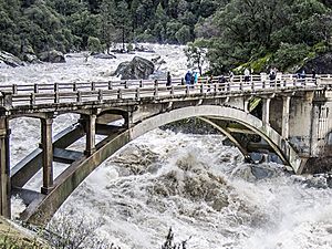 The old CA-49 bridge on the South Yuba River 2017