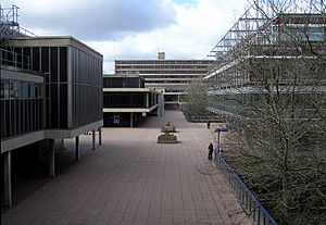 Uni.of.bath.campus.arp