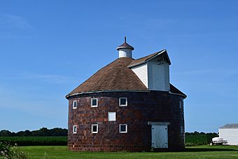 Virginia Tillery Round Barn.jpg