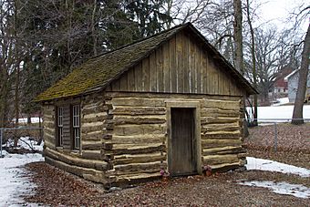 2013-0408-UrjansIversonHouse.jpg