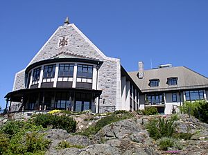 BC Government House Side