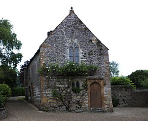 Cerne Abbey Guesthouse large