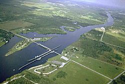 Franklin Lock and Dam 01