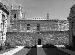 Id-state-penitentiary-old-entrance