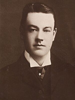 Joseph Devlin, 1902 (cropped).jpg