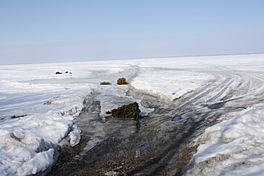 LakePoyganWisconsinIceRoad.jpg