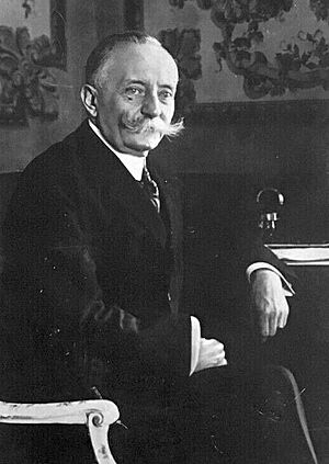 Luigi Facta 1922.jpg