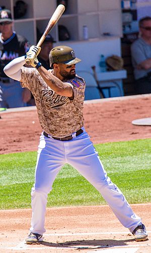 Matt Kemp Padres 2015 (Cropped)