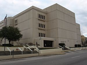 Montgomery County Courthouse in Montgomery