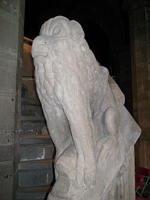 Wolverhampton St Peters - lion 01