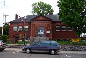 2009-0617-CarnegieLibrary-Ironwood