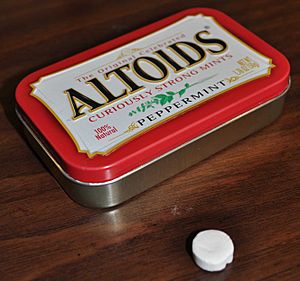 Altoid and tin