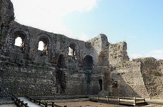 Canterbury - Castle02.jpg