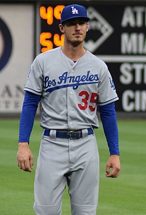 Cody Bellinger 7 24 18 (cropped).jpg