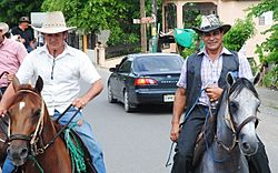 Dominican-cowboys-2