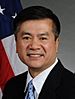 Gary Locke official portrait small.jpg