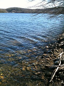 LillinonahTrail SouthernLakeWithDam2