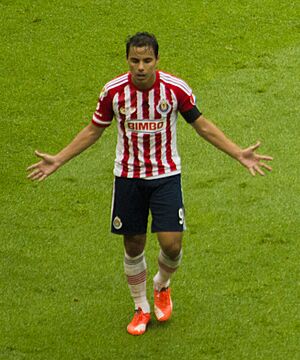 Omar Bravo Tordecillas.jpg