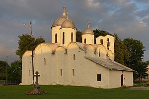 Pskov asv07-2018 various76 John the Baptist Cathedral.jpg