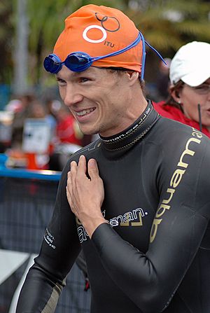 Simon-whitfield-triathlete.jpg