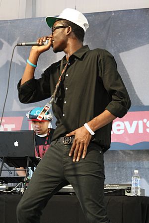 Theophilus London SXSW 2009 (3377433755).jpg