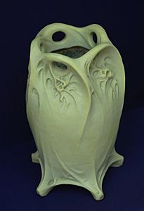 Vase Hector Guimard 1899 Bröhan Museum Berlin 21042018 1