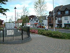 Verwood centre - geograph.org.uk - 8907.jpg