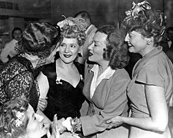 Harriet Kreisler, Mary Pickford, Gloria Swanson and Jeanette MacDonald