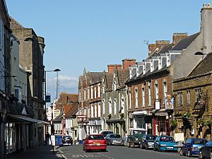 High Street, Shaftesbury - geograph.org.uk - 1440129.jpg