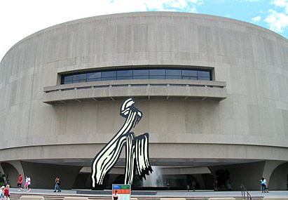 Hirshhorn Museum and Sculpture Garden - exterior