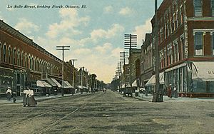 La Salle Street, Looking North, Ottawa, IL