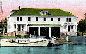 Old Ludington Coast Guard Station.jpg