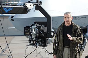 Oliver North at Holloman Air Force Base (4462410923)