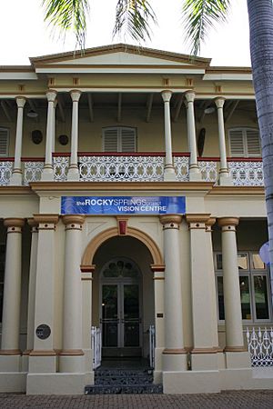 Queensland National Bank, Townsville, 2009.jpg