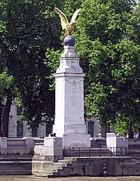 Raf.memorial.london.arp.jpg