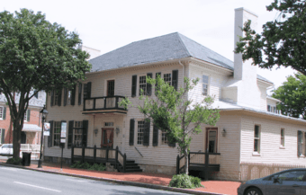 The Chimneys (Fredericksburg, Virginia).png