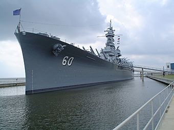 USS Alabama Mobile, Alabama 002.JPG